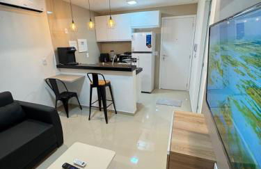 Ap próx ao shopping com garagem, piscina e ar - Foto 16