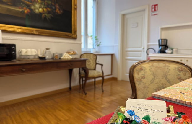 I TRE MOSCHETTIERI - D' ARTAGNAN Luxury Guest House - Photo 4