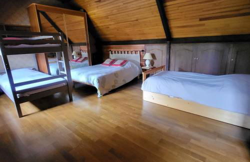 "Au Grand Pin" au calme à 5 minutes de la plage! - Foto 12