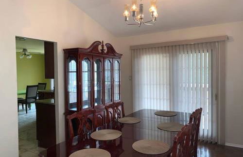 Beautiful 4-bedroom pool home with 2-story deck! - Foto 22