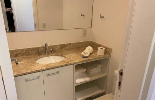 4083 - Em frente ao Hospital Albert Einstein e Estádio do Morumbi - Foto 24