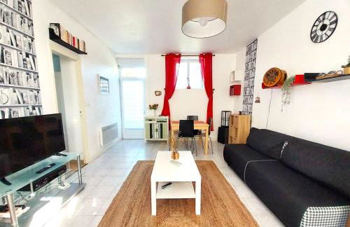 Gîte sur la Côte-d 'Emeraude classée 2 étoiles - Foto 1