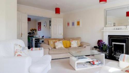 Norwich City Large Modern Home - Foto 3