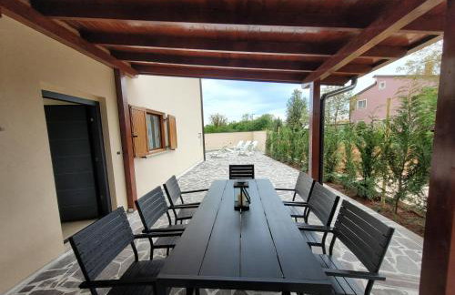 The Setting Sun - Photo 8