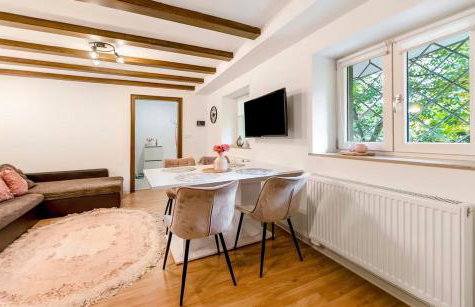 Green House - Photo 3