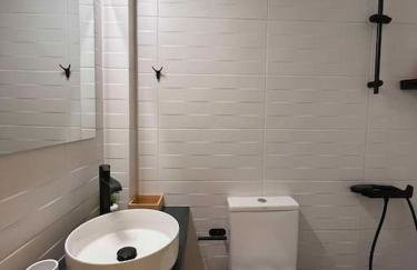 Carlito apartment 2 next to metro station - Foto 9