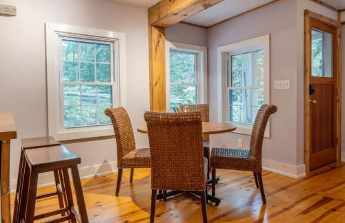 Chic Farmhouse Woodstock Saugerties Skiing HITS - Photo 40