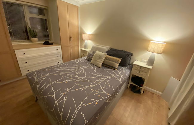 Stunning 1-bed Apartment in Bracknell - Foto 1