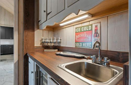 Baileys Harbor Lakefront Abode by Simple Life Rentals - Foto 13