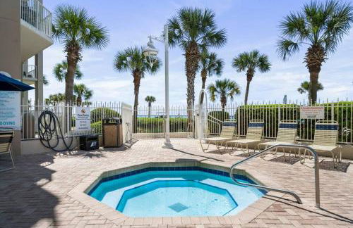 Beachfront Condo with Spectacular Gulf Views - Photo 11