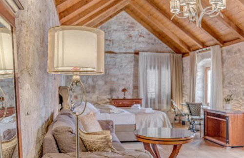 Emperor Suite - Beyond Timeless - Photo 14