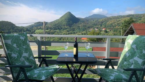 Eros & Aphrodite - Photo 2