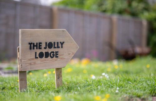 The Jolly Lodge-Sea Views-Free Parking - Photo 21