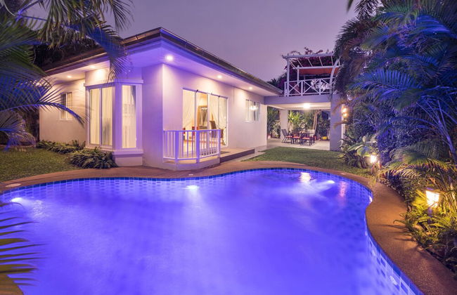 Luxury Villa With Private Swimmong Pool - Foto 17