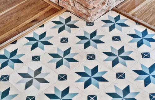 Villa Regionalista principios Siglo XX 1919 -Pedregalejo-Baños del Carmen-A UNOS METROS DEL MAR!!! PISCINA CLIMATIZADA BAJO PETICION - Photo 78