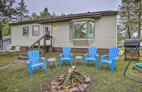 Birchwood Cottage with Red Cedar Lake Access! - Foto 24