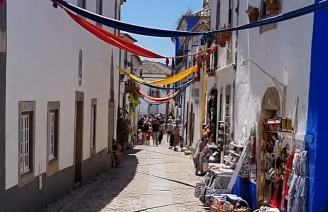 Lisboa: tour de día completo a Fátima, Nazaré y Óbidos - Foto 3