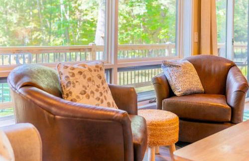 ADK Whiteface Chalet with Hot Tub, Dog Friendly! - Foto 14