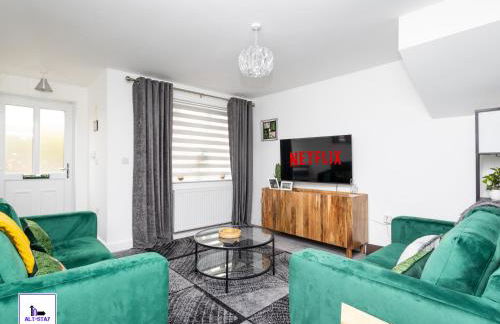 Greenwood by Alt-Stay - 4 Bed 2 Bath Home - Parking, WiFi & Smart TV In All Bedrooms - Contractors & Relocations - Weekly & Monthly Rates - Foto 13