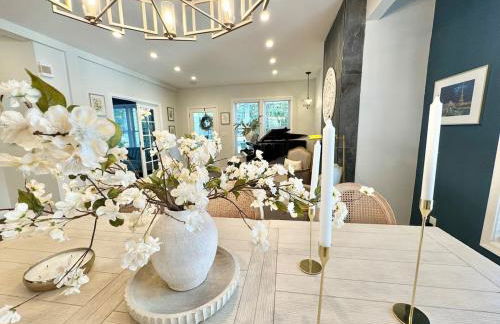 French Provincial with Grand Piano- Steps from DC - Foto 16