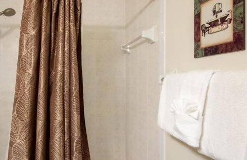 Luxurious With Privacy In 5 Bedroom With Private Pool By Florida Dream Homes - Foto 24