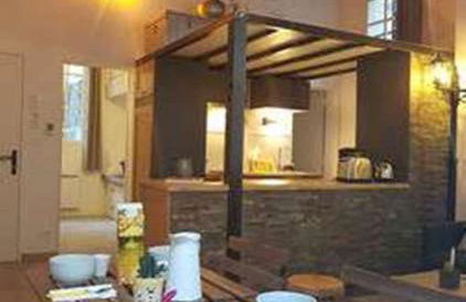 Séjour de charme au cœur de Tours avec extérieur - Foto 1