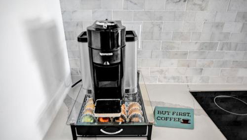 Modern 4 Bedroom -Kosher - Heated Pool - Game Room - Foto 5