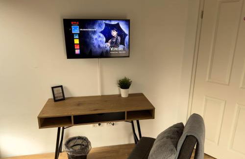 WORKATION Luxury Nature House , 10 min VW , Relax from Work mit Terrasse, Balkon und Parkplatz - Foto 14