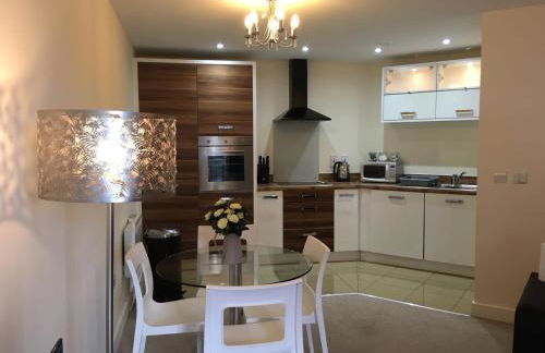 Blue Sky Apartments @Wallis Square, Farnborough - Foto 75