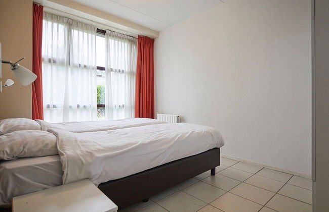 Cozy Holiday Home With a Dishwasher, in Zeeland - Foto 2