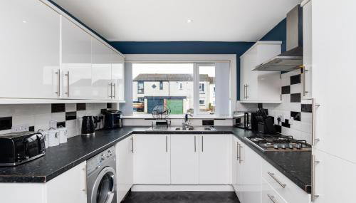 2 Bedroom House-Free Parking - Foto 5, stove, dishwasher, toaster