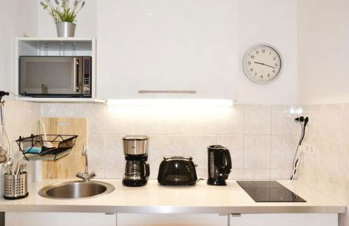 Comfortable 2-room apartment for rest & work P-Berg - Photo 15