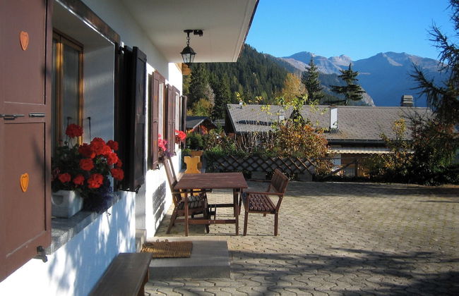 Outstanding Chalet for Groups South Facing Breathtaking Views all Year Round - Photo 37