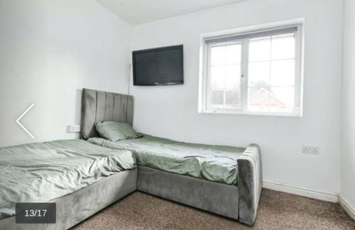 2 Bed Terrace House with modern touch - Foto 4