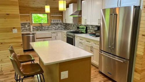 Perfect Maine Getaway in a Newly Renovated Cabin! - Foto 4