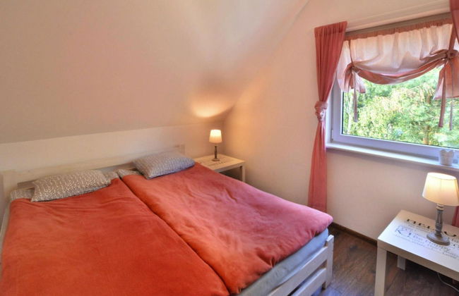 Holiday Home in Rusinowo Near Quiet Beach - Photo 4