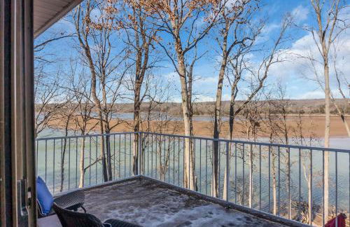 Lake Barkley Retreat - Newly Renovated - 5 BR - Foto 57