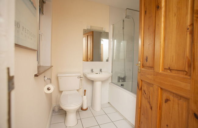 Brittas Bay Holiday Village - Photo 17