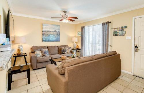 Sandpiper Stay - Pool, Near Beach & Seawall! - Foto 23