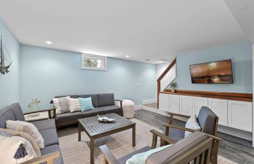 4BR Home | Walk to Beach & Downtown | Parking - Foto 19