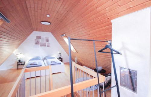 ALFA Stuttgart 3Zi-Maisonette 6 Personen Zuffenhausen nahe Porsche & Bosch l WIFI & SmartTV I 3BR 4 Beds I Kitchen I Bathroom & WC - Foto 19