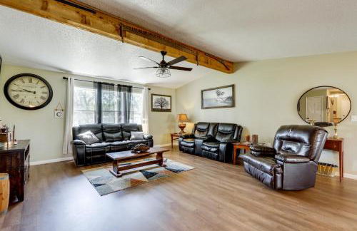 1 Mi to Shops and Cafes Updated Cassville Home! - Foto 4