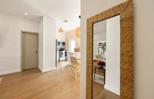Lux Designer Apt 2BR and 2BA in Heart of Miami Beach - Foto 1