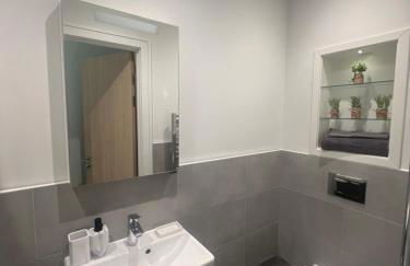 London Luxury Heathrow AIRPORTApartments Terminal at 12345 PARKING ON SITE - Foto 15