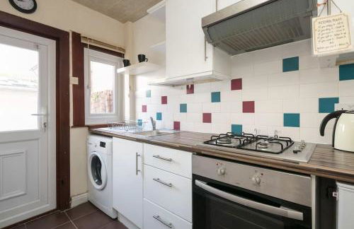 Comfy Home King Size Bed close to Asda & Sefton Park, Very Fast WIFI! - Foto 23
