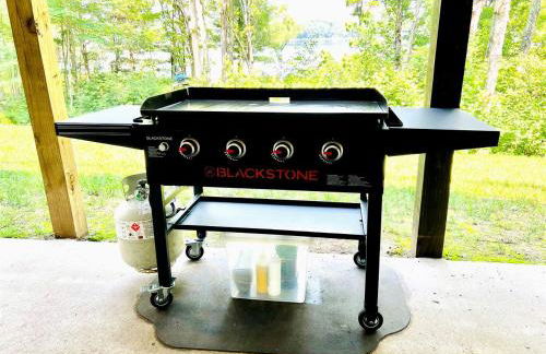 Outstanding Retreat with Dock, Game Space and Lake Views in Wisconsin - Foto 70