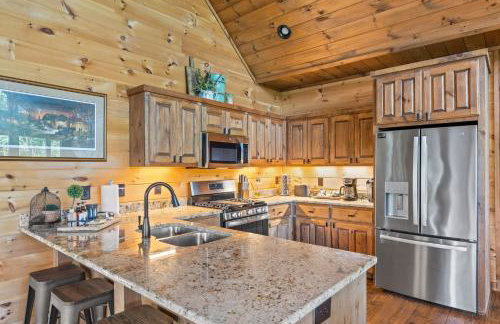 Surreal Views Outdoor Fireplace Pool Table Hot Tub - Foto 15