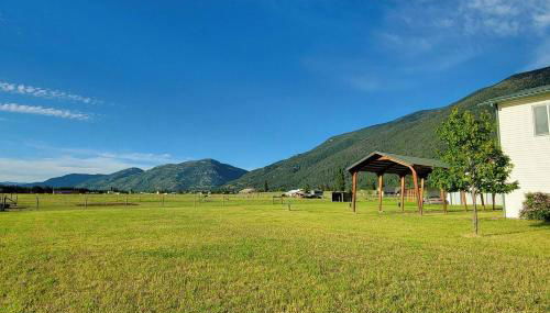 Charming Chalet Close to GNP, Downtown & Game Room! - Foto 3