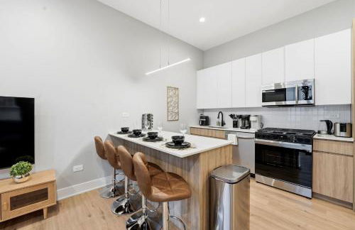 Comfy Condo - Gym Free Parking & Modern Amenities - Foto 1