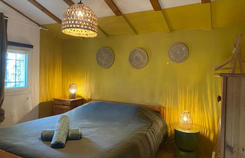 LA O'LISO Gorges de l'Ardèche gîte 4 places avec piscine à 5mn du Pont d Arc - Foto 3